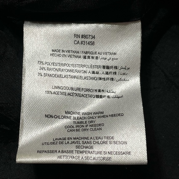 BCBGeneration Black Mini Skirt Size 2 - Picture 5 of 9